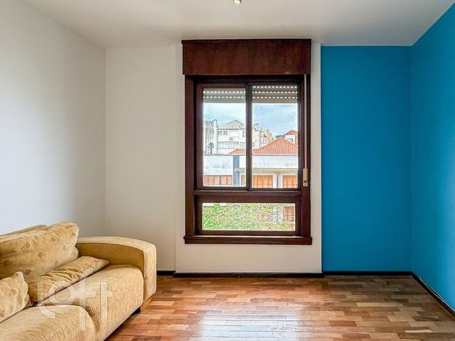 Apartamento com 108m², 3 dormitórios, 1 suíte, 1 vaga, Santana em Porto Alegre