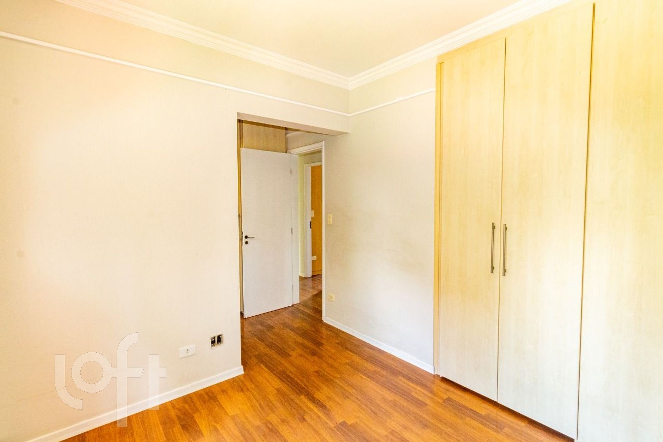 Apartamento à venda com 3 quartos, 110m² - Foto 8