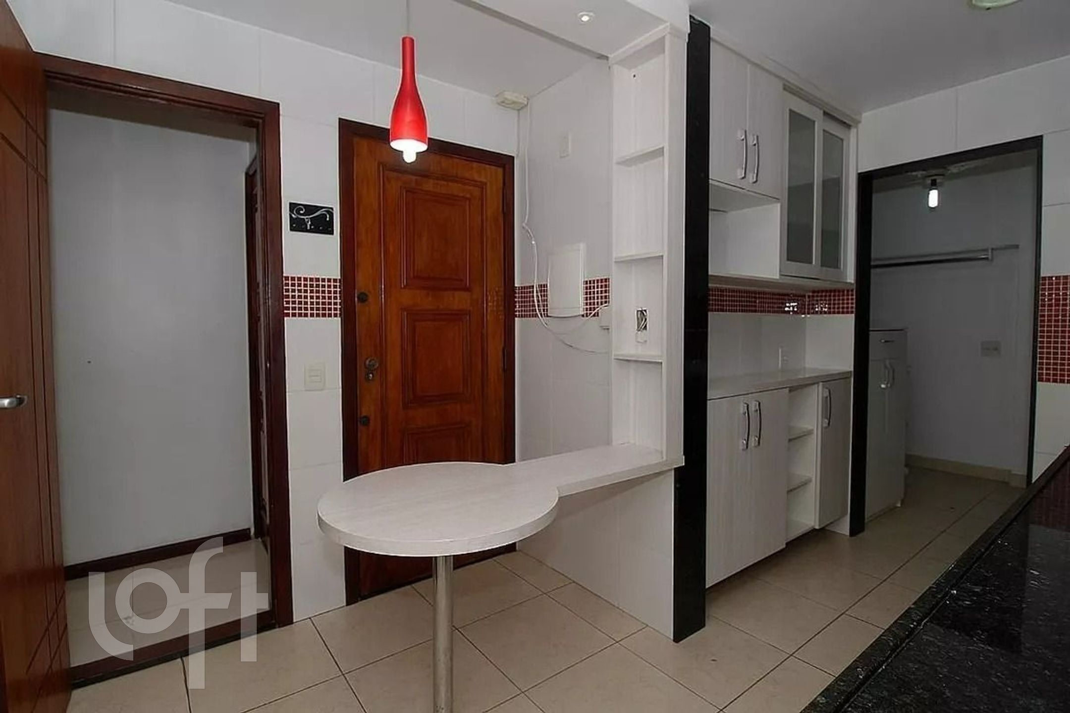 Apartamento à venda com 2 quartos, 90m² - Foto 2