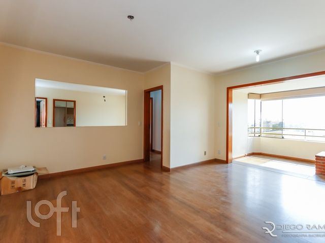 Apartamento com 91m², 2 dormitórios, 1 suíte, 1 vaga, Cristo Redentor em Porto Alegre