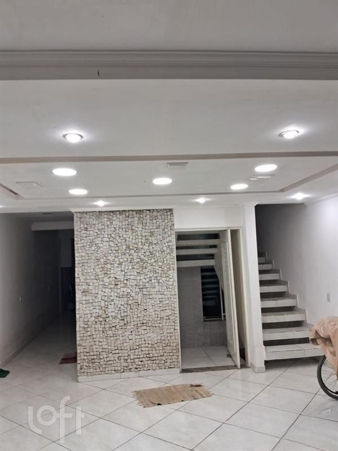 Casa à venda em Cidade Líder com 280 m², 3 quartos, 3 suítes, 6 vagas