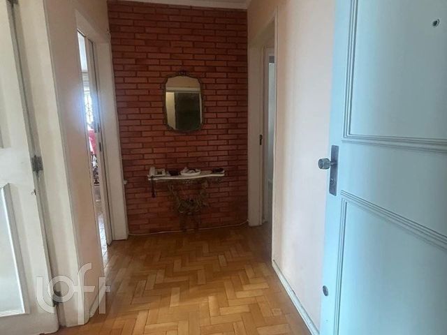 Apartamento com 91m², 3 dormitórios, 1 vaga, Menino Deus em Porto Alegre