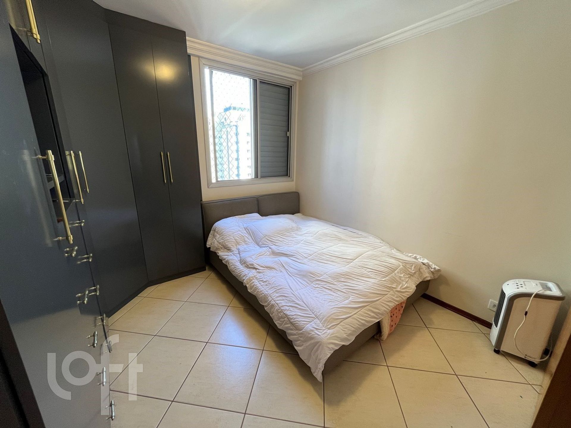 Apartamento à venda com 3 quartos, 100m² - Foto 8