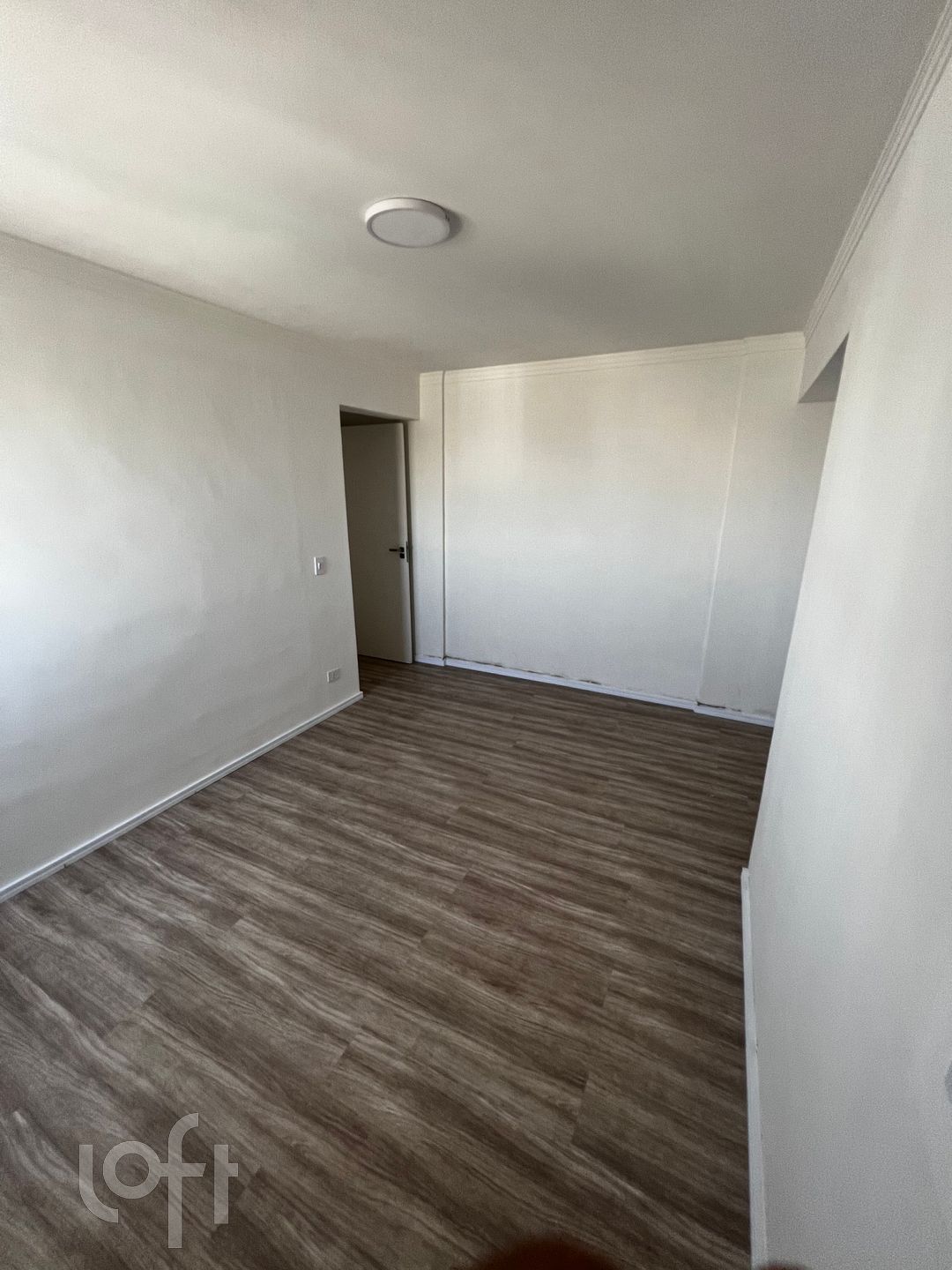 Apartamento à venda com 2 quartos, 65m² - Foto 2