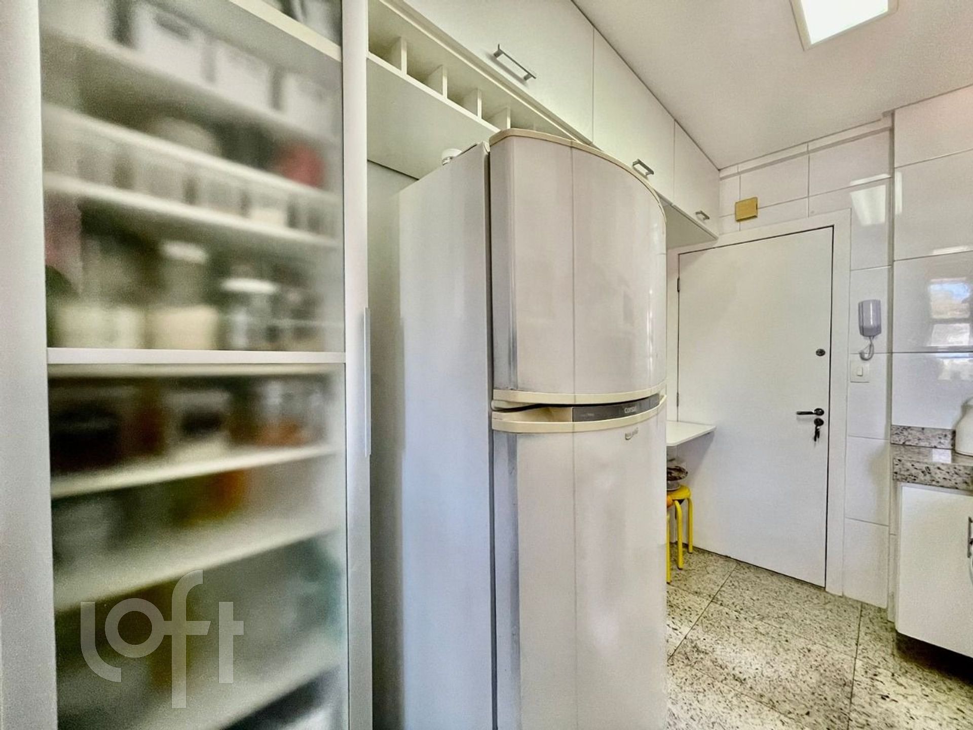 Apartamento à venda com 3 quartos, 90m² - Foto 11