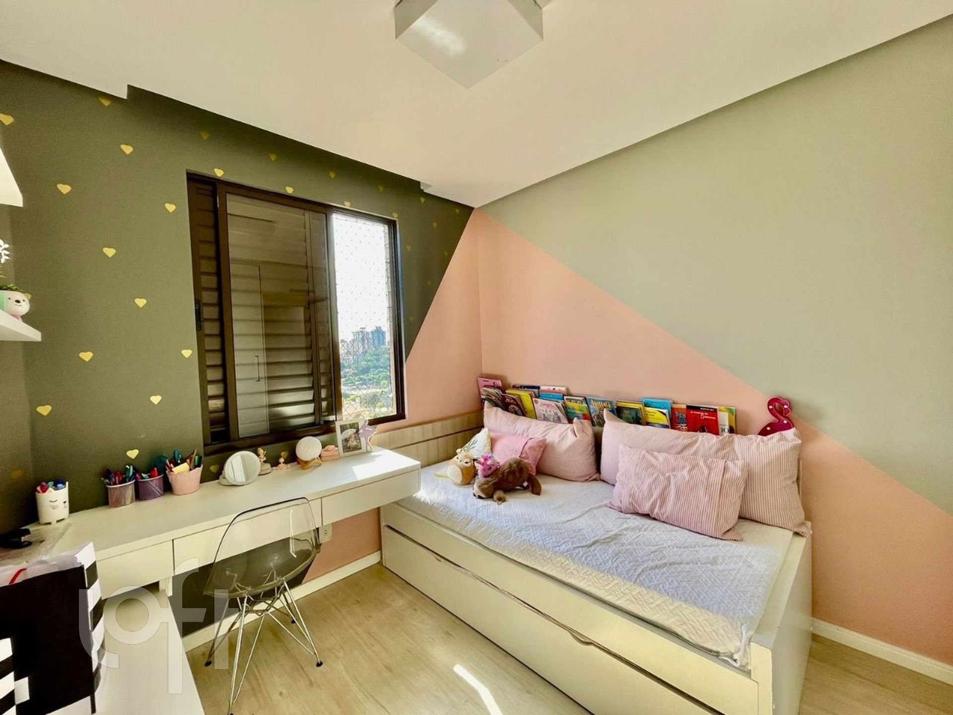 Apartamento à venda com 3 quartos, 90m² - Foto 3