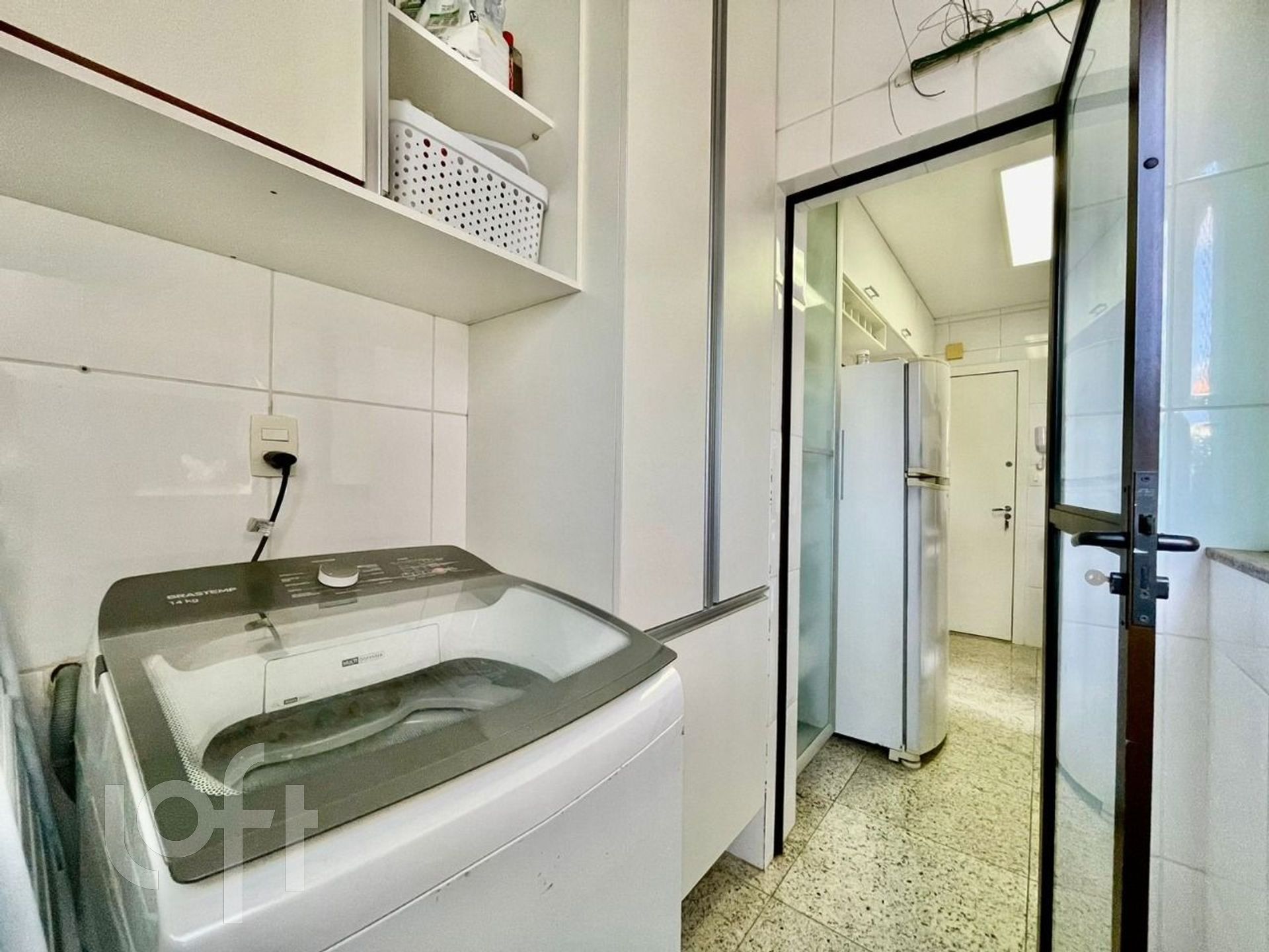 Apartamento à venda com 3 quartos, 90m² - Foto 7