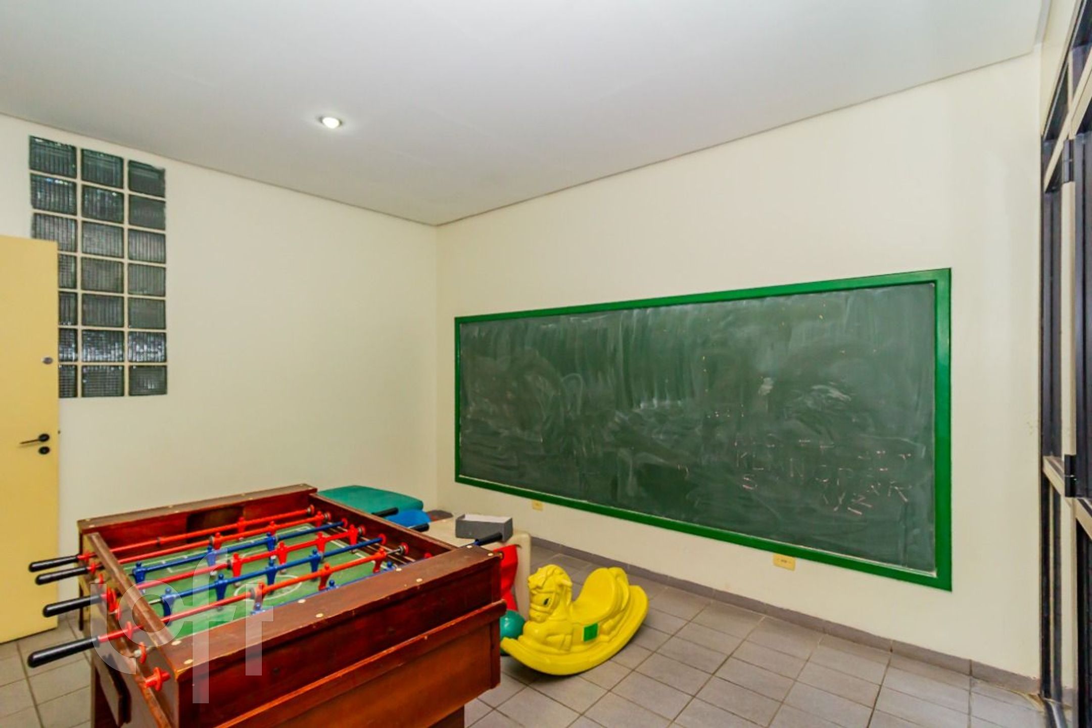 Apartamento à venda com 3 quartos, 136m² - Foto 66