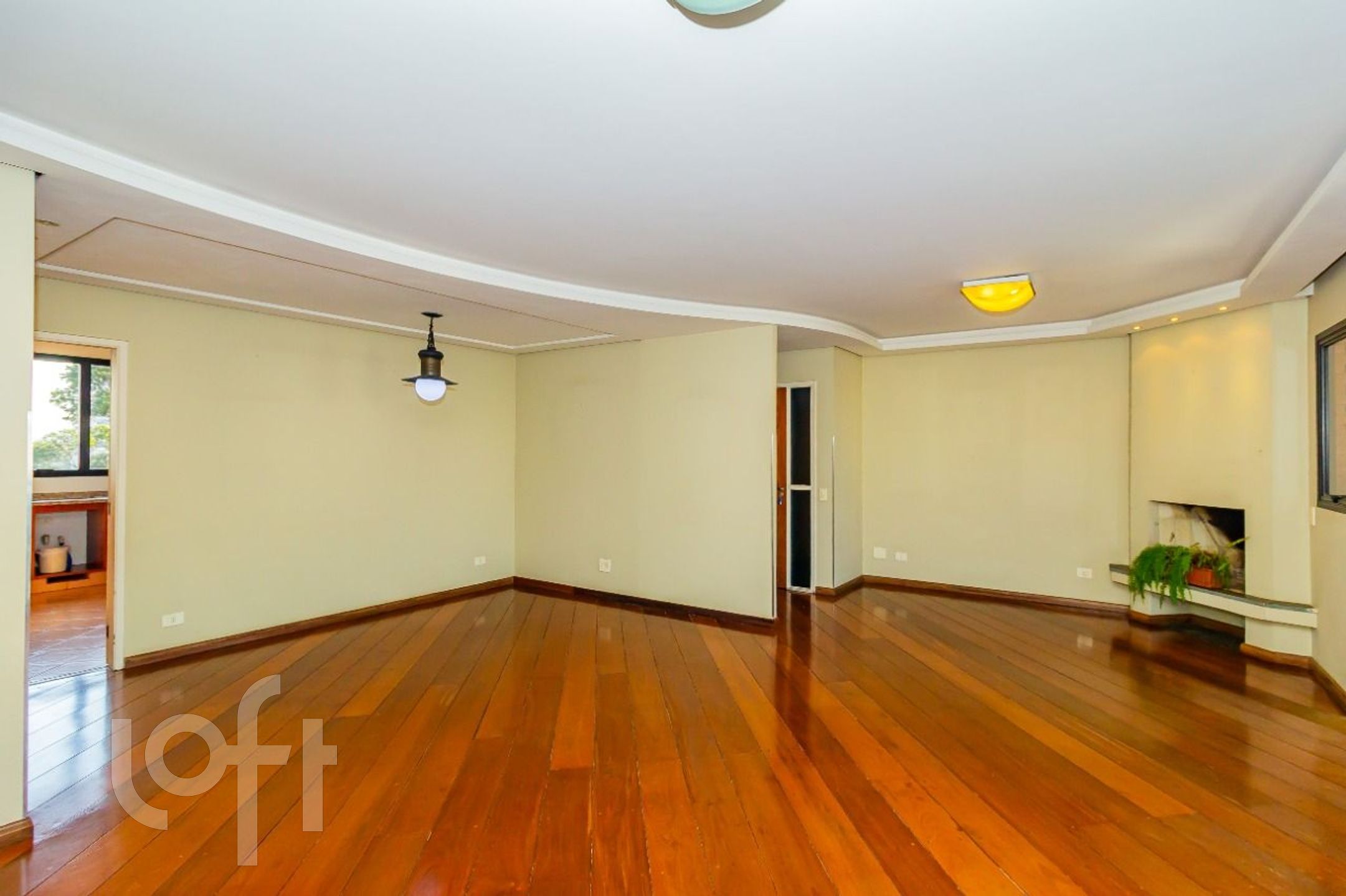 Apartamento à venda com 3 quartos, 136m² - Foto 3