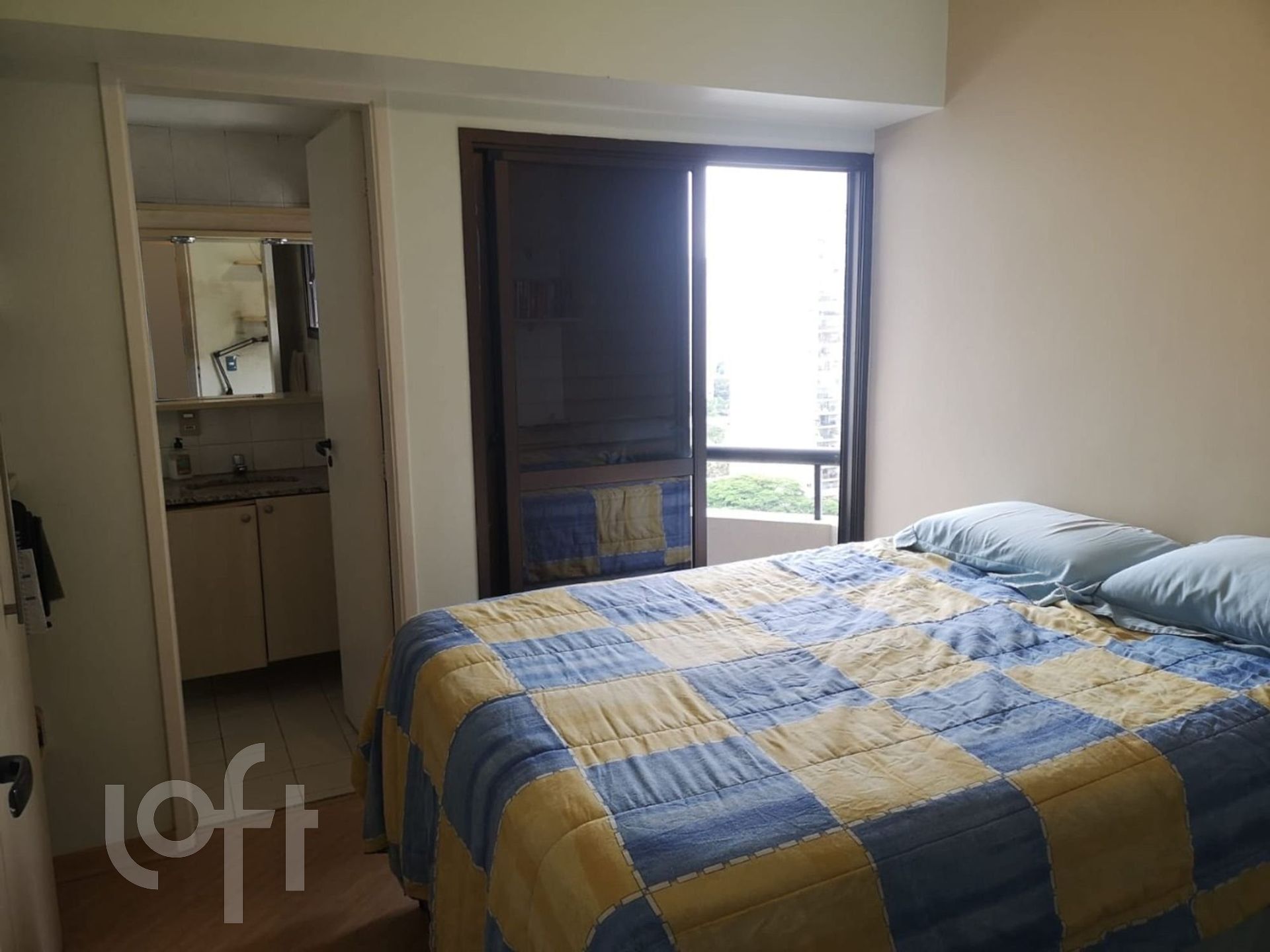 Apartamento à venda com 1 quarto, 42m² - Foto 3