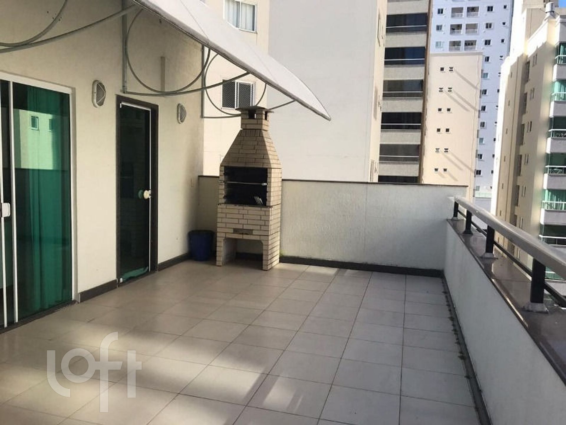 Apartamento à venda em Centro com 205 m², 4 quartos, 2 suítes, 1 vaga