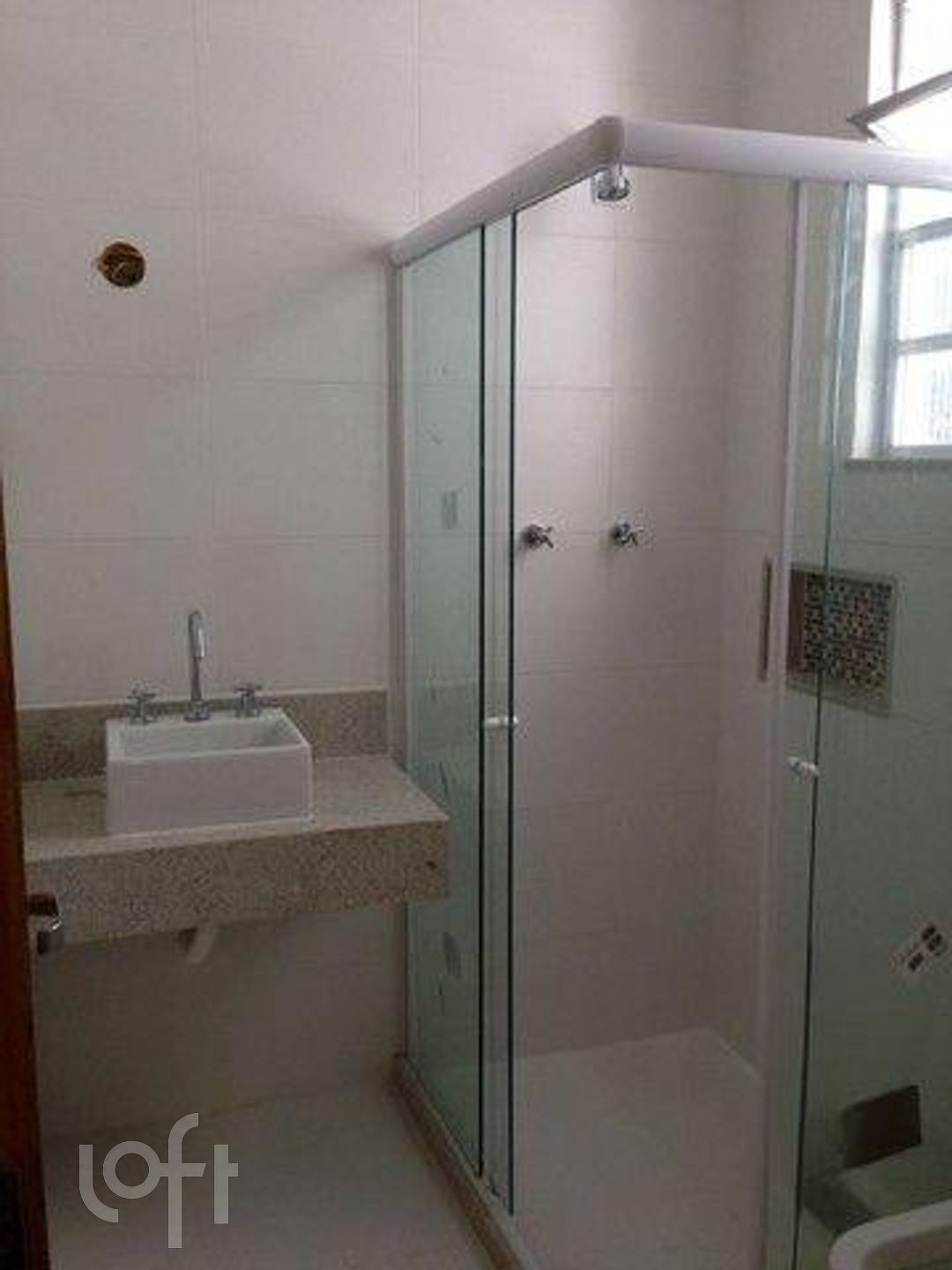 Apartamento à venda com 3 quartos, 90m² - Foto 2