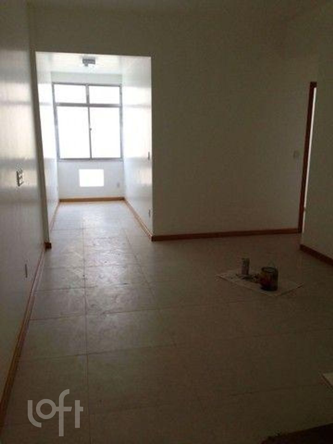 Apartamento à venda com 3 quartos, 90m² - Foto 1