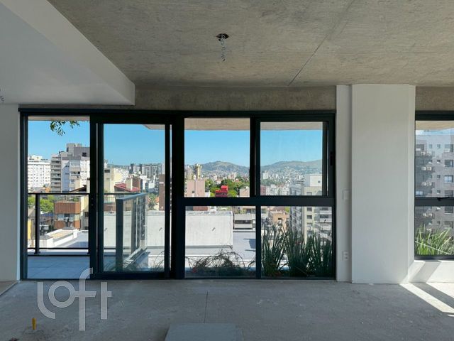 Apartamento com 113m², 3 dormitórios, 3 suítes, Petrópolis em Porto Alegre