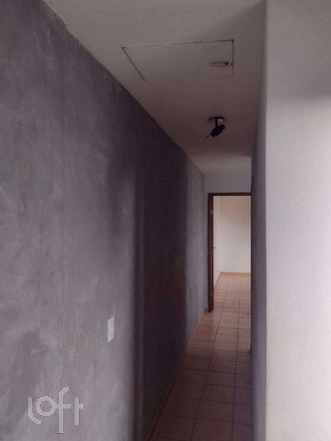 Casa à venda com 3 quartos, 600m² - Foto 4