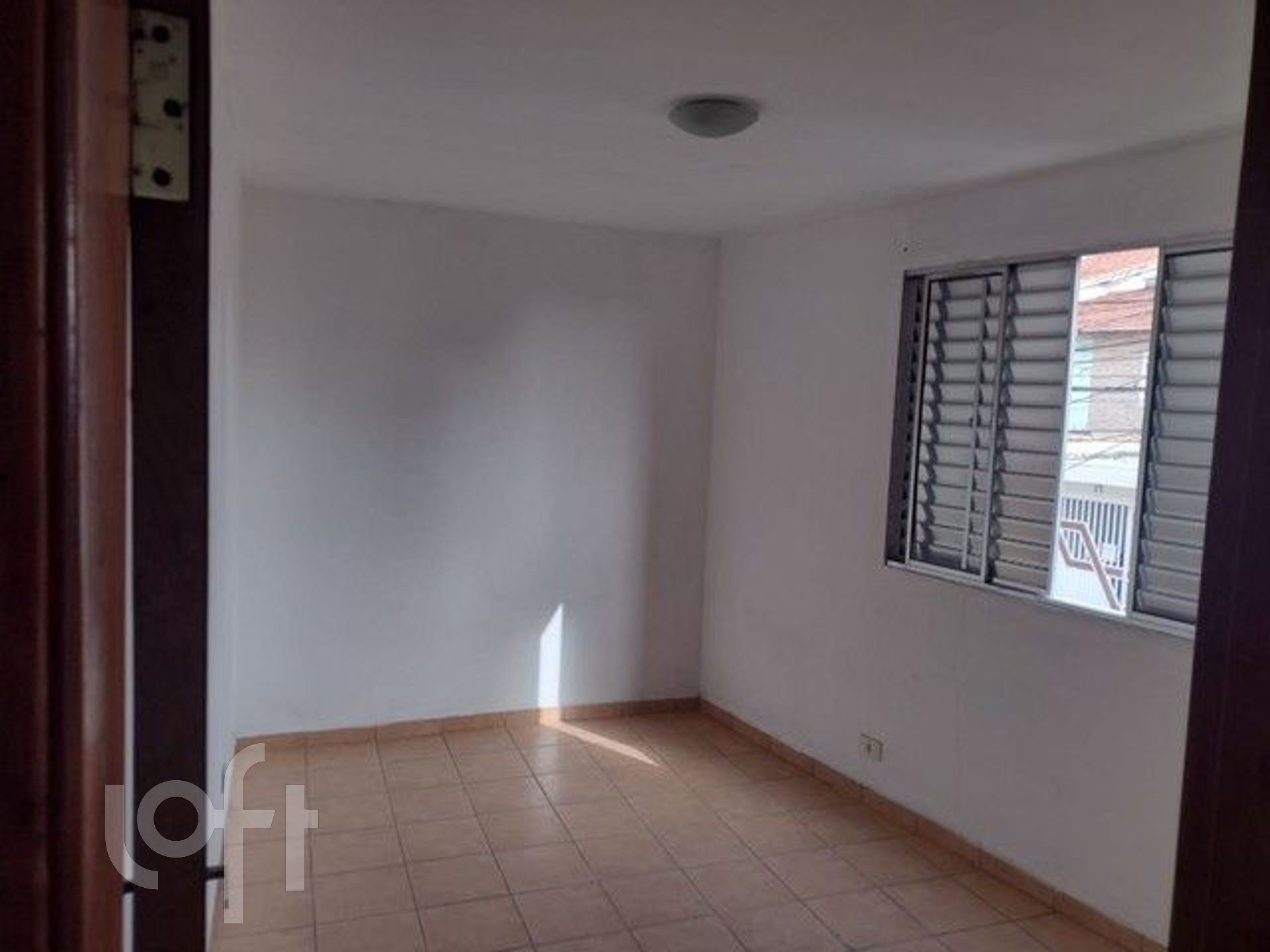 Casa à venda com 3 quartos, 600m² - Foto 3