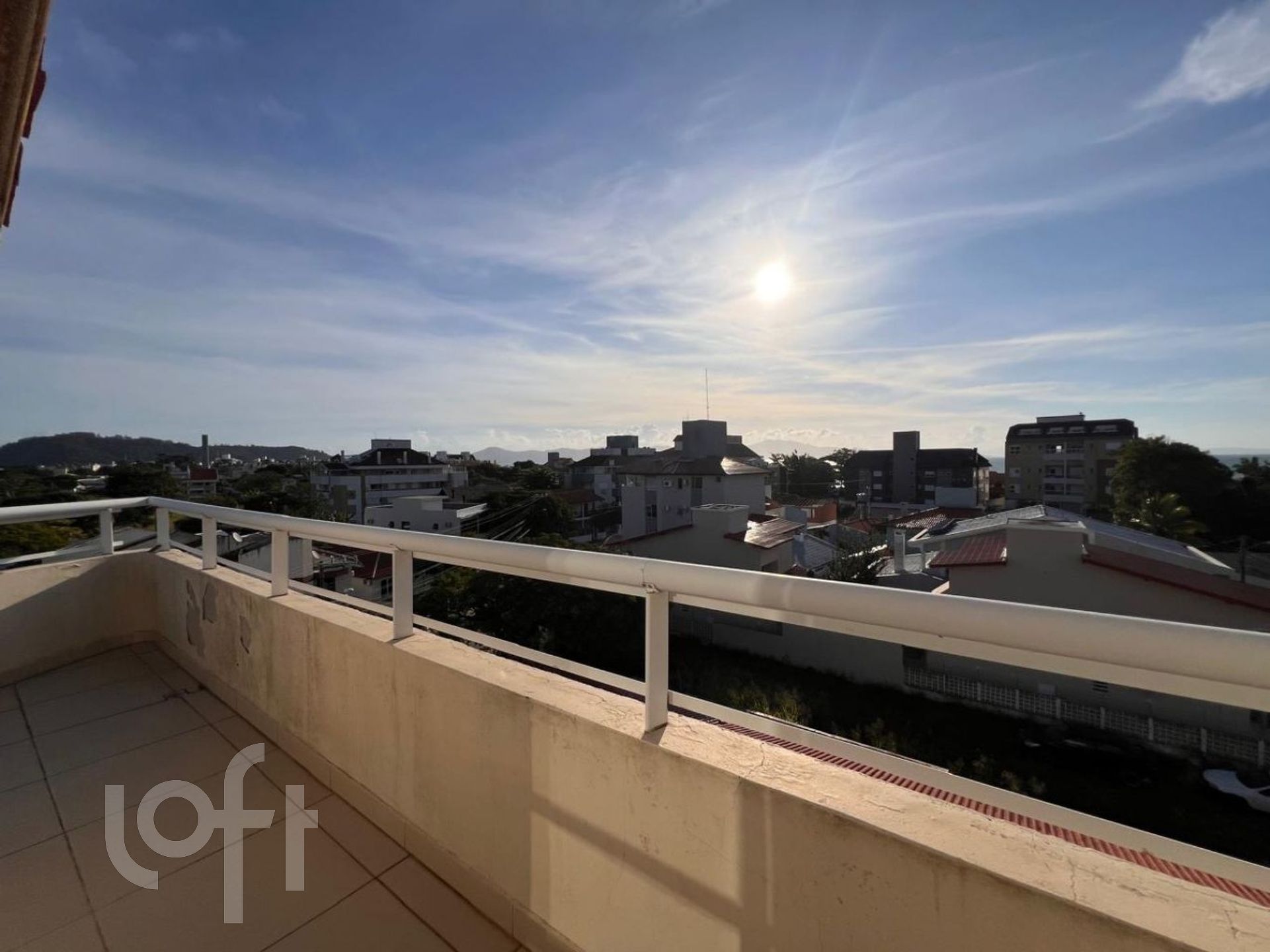 Apartamentos com 250m², 4 quartos, no bairro Cachoeira do bom Jesus em Florianópolis