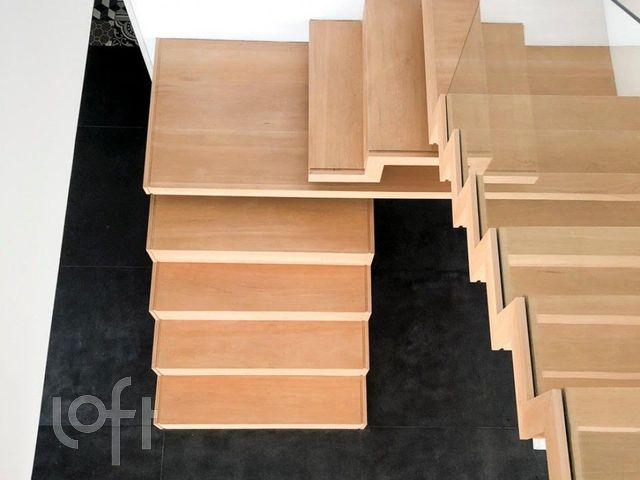 Apartamento com 328m², 3 dormitórios, 2 suítes, 2 vagas, Independência em Porto Alegre