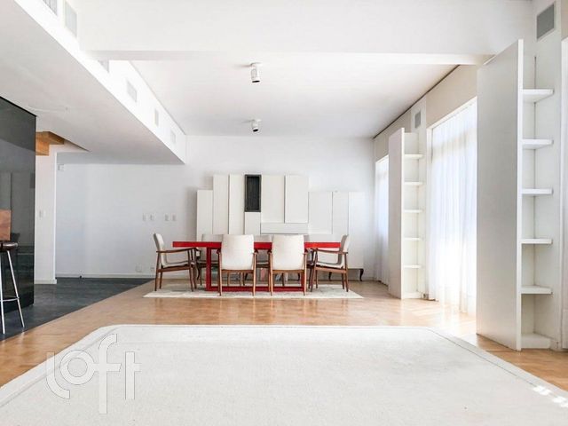 Apartamento com 328m², 3 dormitórios, 2 suítes, 2 vagas, Independência em Porto Alegre