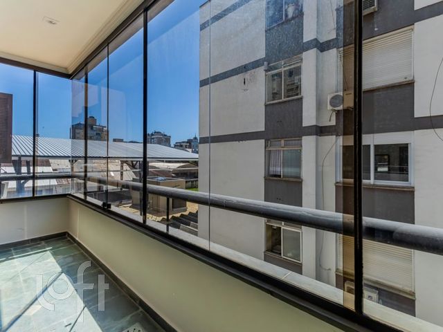 Apartamento com 120m², 3 dormitórios, 1 suíte, 1 vaga, Auxiliadora em Porto Alegre