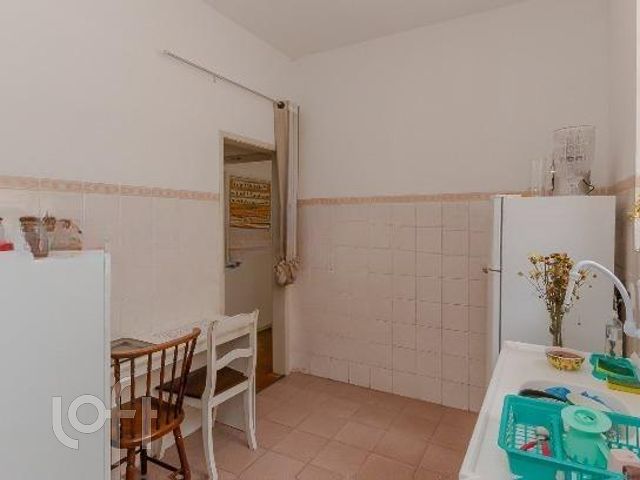 Casa com 600m², 3 dormitórios, 3 vagas, Petrópolis em Porto Alegre