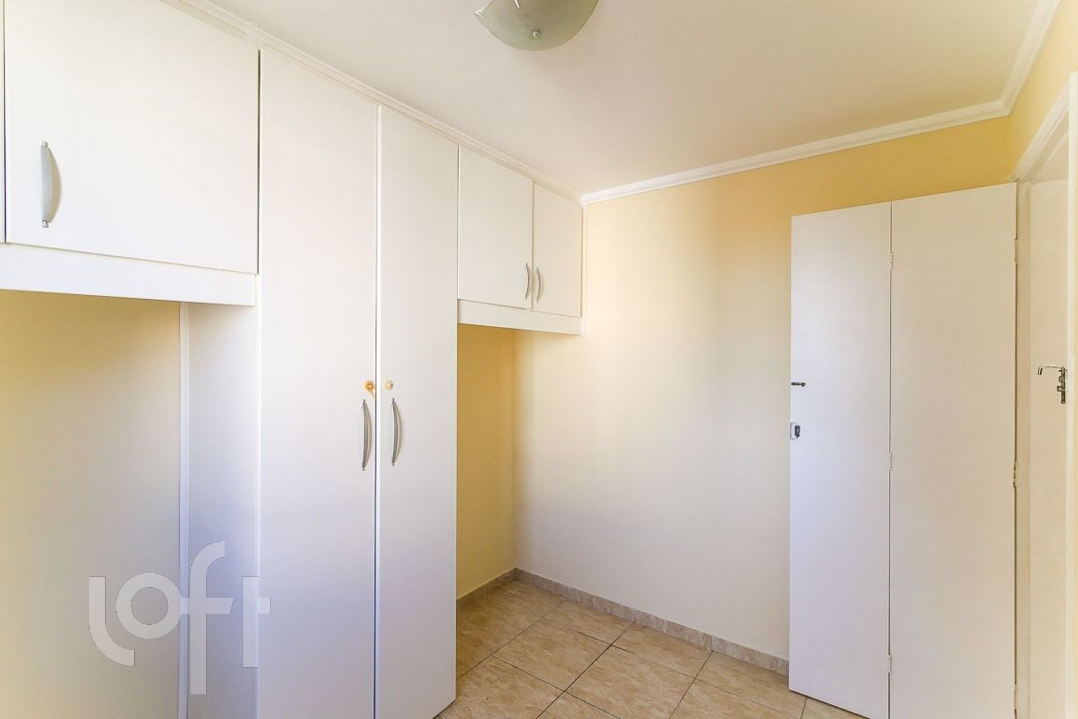 Apartamento à venda com 2 quartos, 38m² - Foto 16