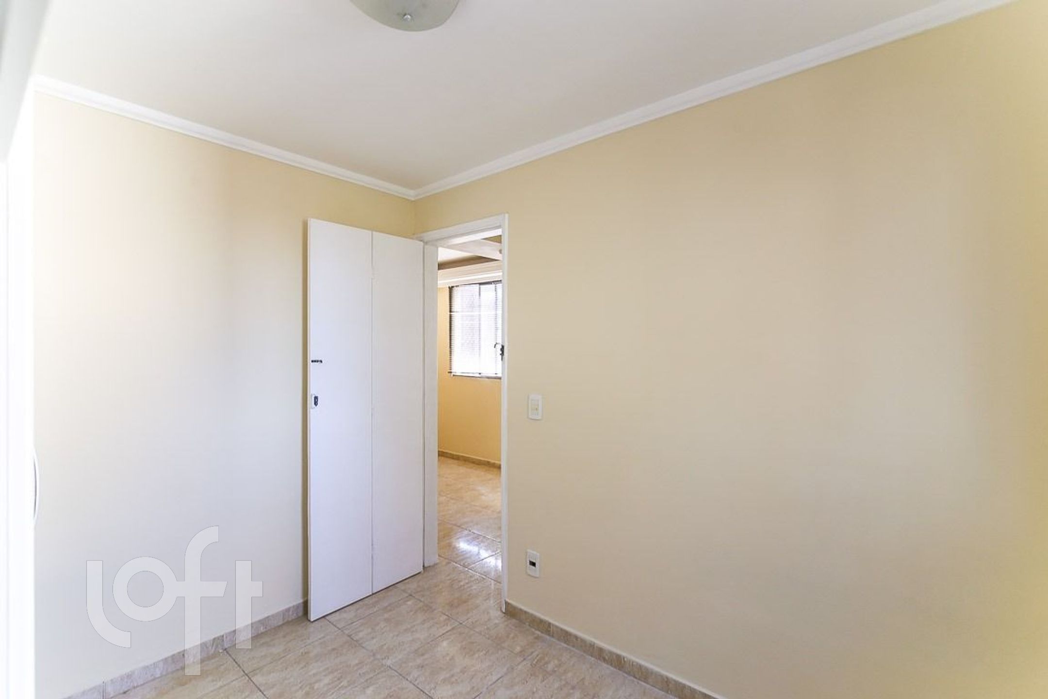 Apartamento à venda com 2 quartos, 38m² - Foto 18