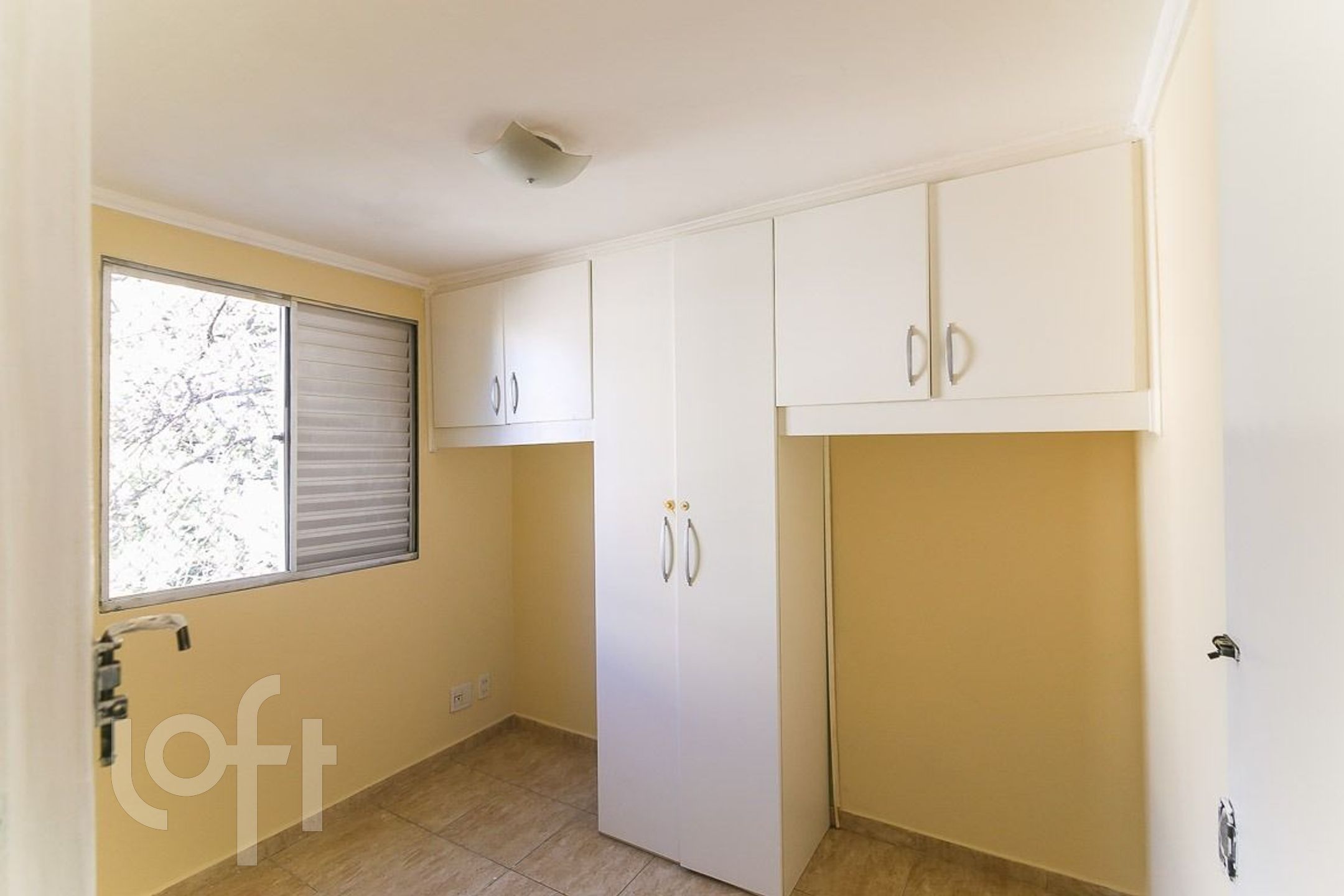 Apartamento à venda com 2 quartos, 38m² - Foto 17