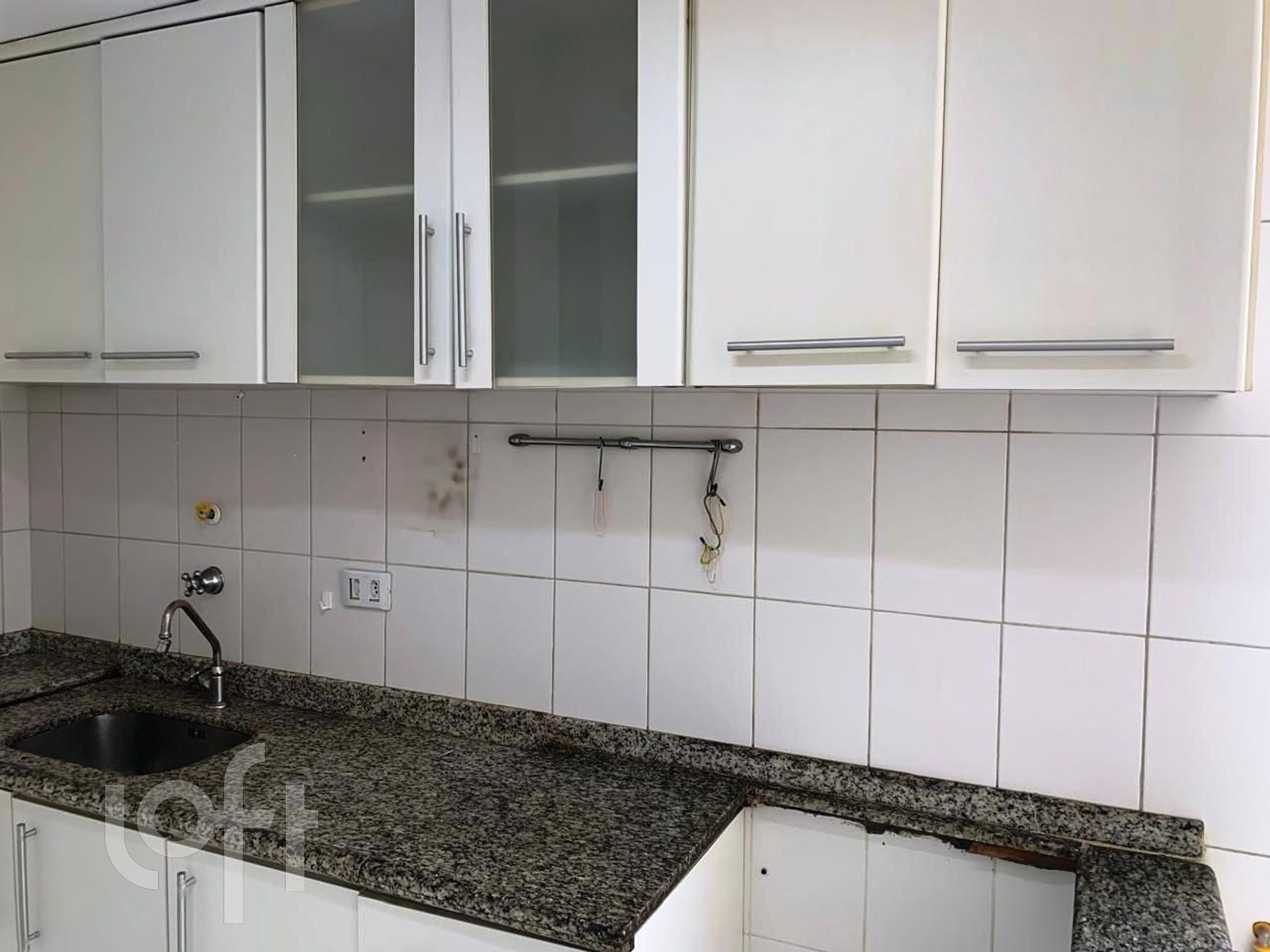 Apartamento à venda com 3 quartos, 87m² - Foto 8