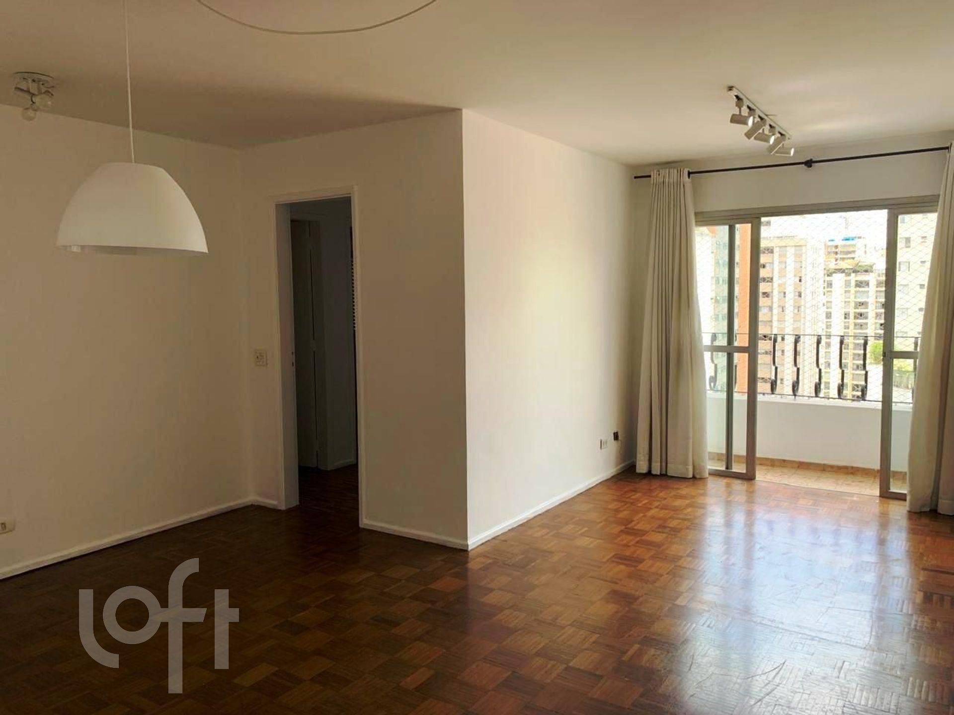 Apartamento à venda com 3 quartos, 87m² - Foto 2