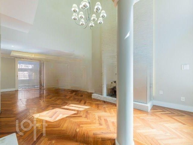 Casa em Condomínio com 400m², 5 dormitórios, 3 suítes, Boa Vista em Porto Alegre