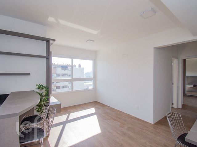 Apartamento com 64m², 2 dormitórios, 1 suíte, 1 vaga, Cristo Redentor em Porto Alegre