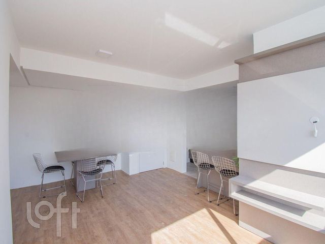 Apartamento com 64m², 2 dormitórios, 1 suíte, 1 vaga, Cristo Redentor em Porto Alegre