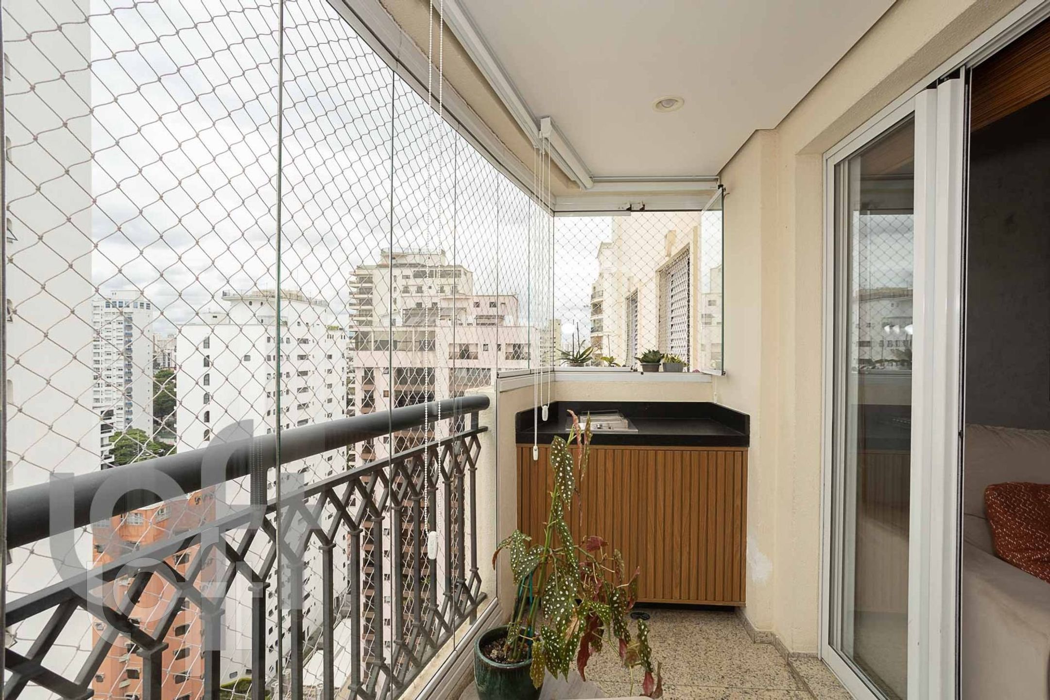 Apartamento à venda com 3 quartos, 100m² - Foto 7