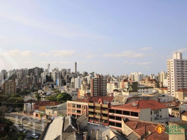 Apartamento com 62m², 1 dormitório, 1 vaga, Petrópolis em Porto Alegre