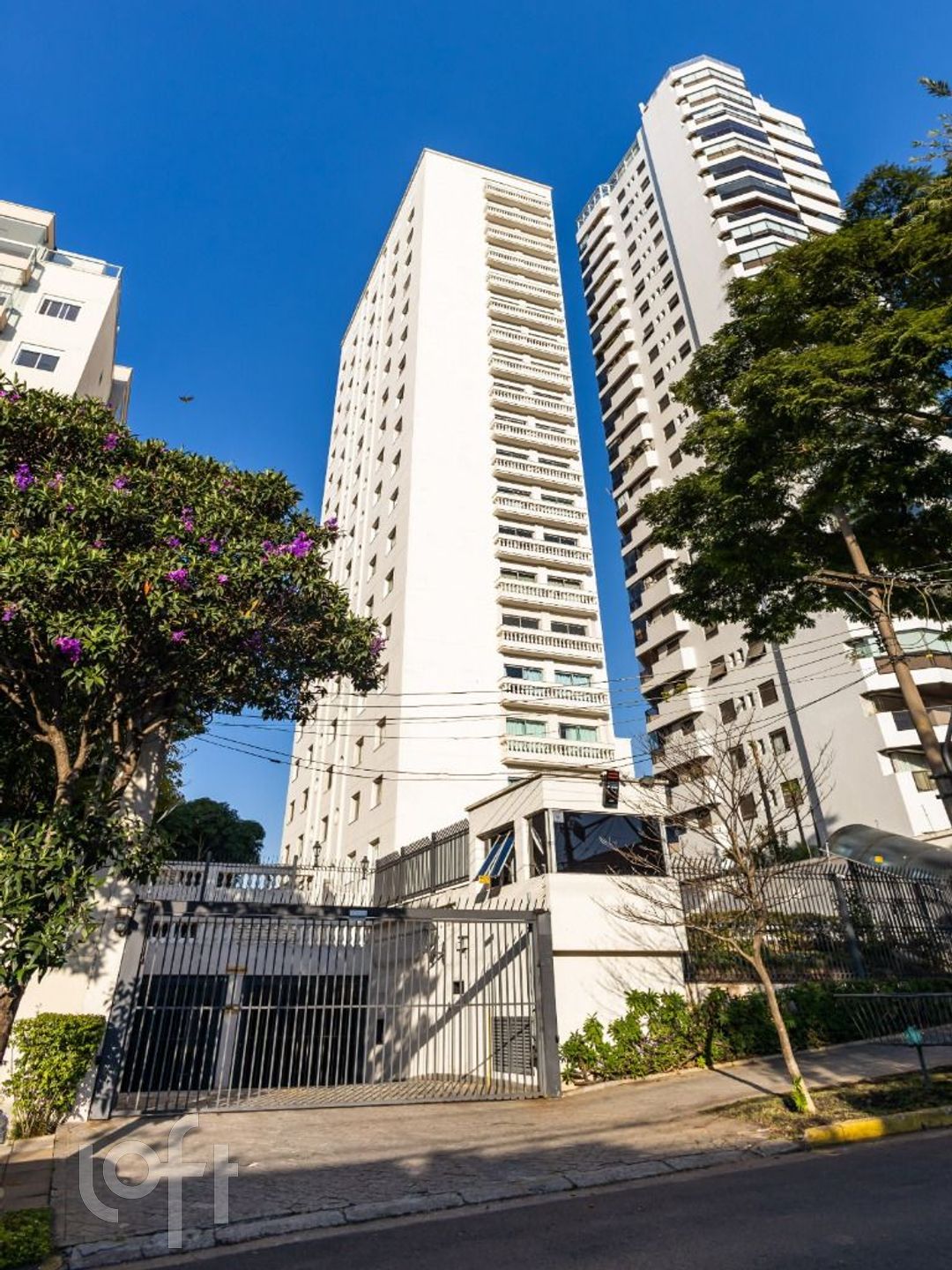 Apartamento à venda com 3 quartos, 200m² - Foto 20