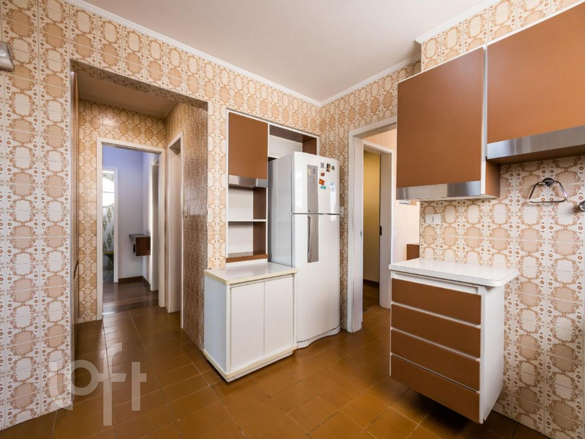 Apartamento à venda com 3 quartos, 200m² - Foto 7