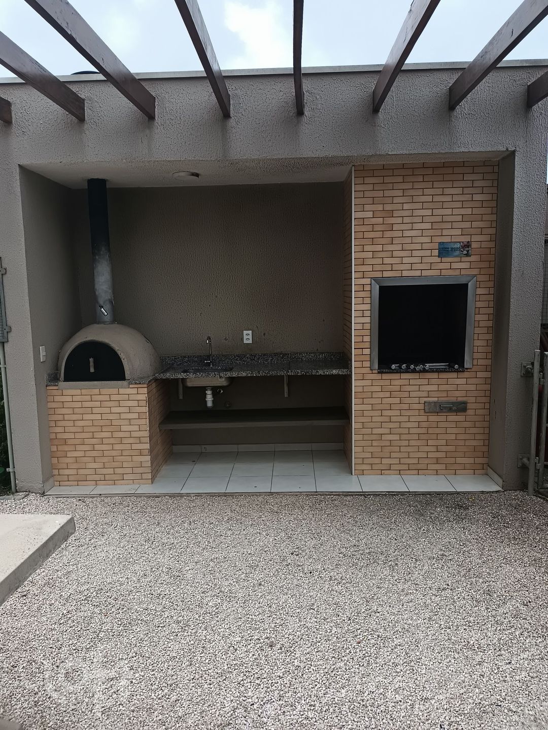 Apartamento à venda com 2 quartos, 44m² - Foto 22