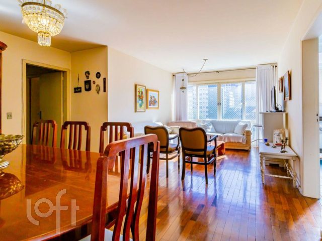 Apartamento com 115m², 3 dormitórios, 1 suíte, 1 vaga, Bela Vista em Porto Alegre