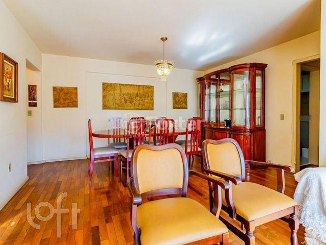 Apartamento com 115m², 3 dormitórios, 1 suíte, 1 vaga, Bela Vista em Porto Alegre
