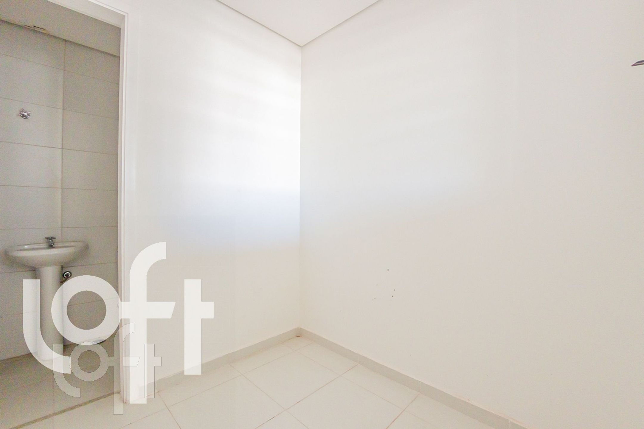 Apartamento à venda com 4 quartos, 205m² - Foto 33