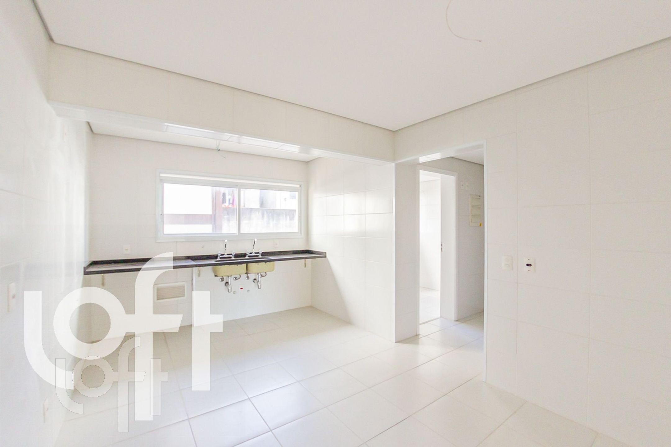 Apartamento à venda com 4 quartos, 205m² - Foto 34