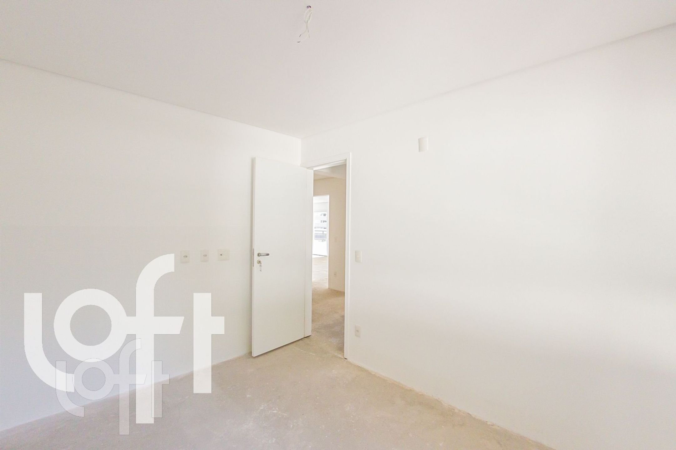 Apartamento à venda com 4 quartos, 205m² - Foto 2