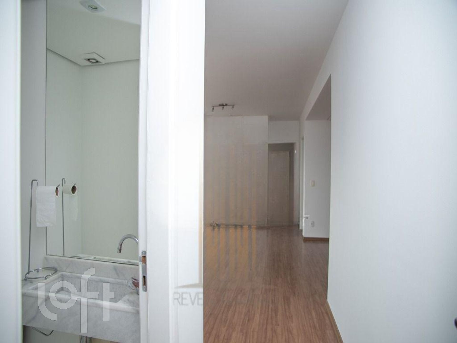 Apartamento à venda com 3 quartos, 120m² - Foto 2