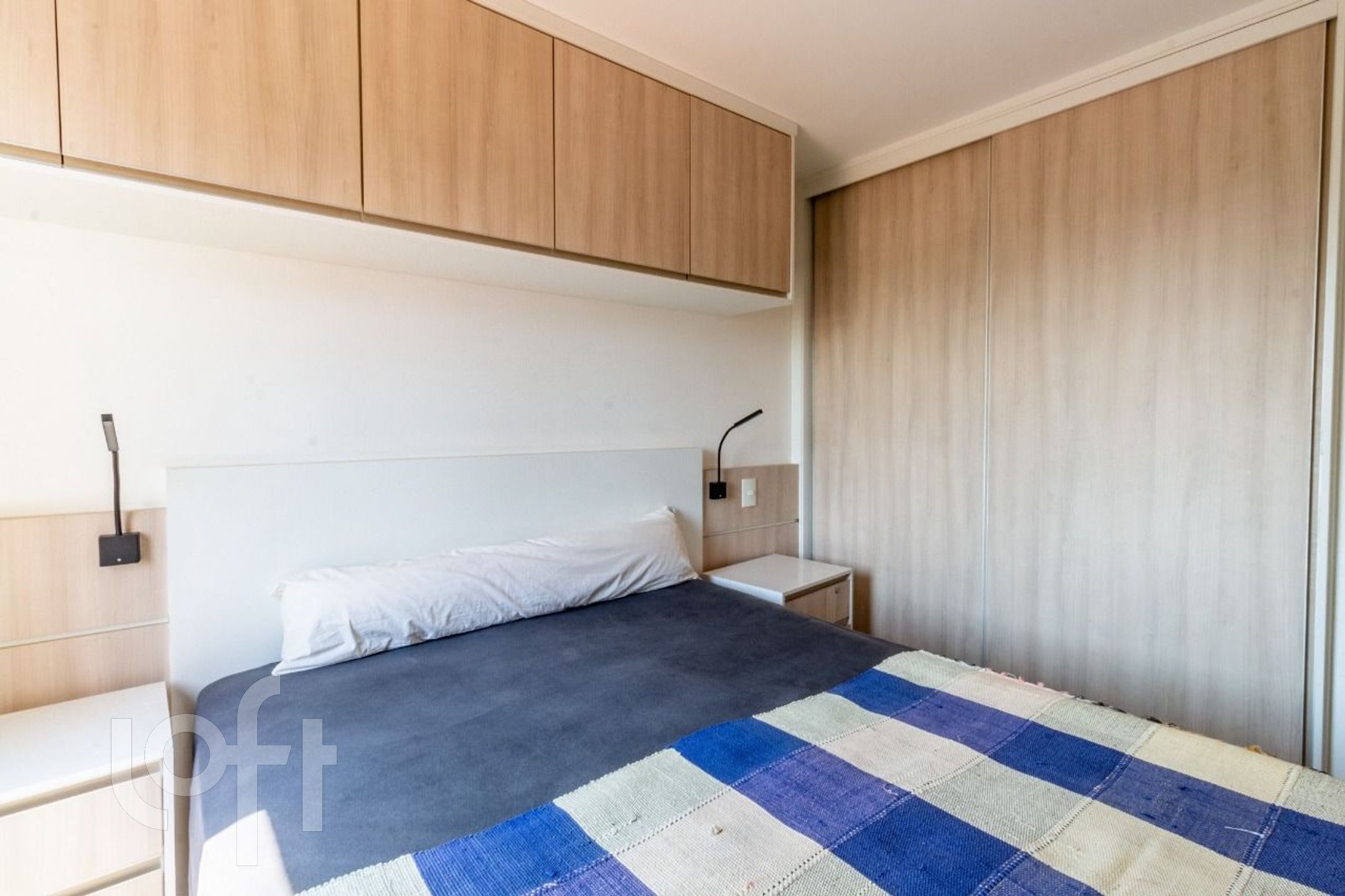 Apartamento à venda com 2 quartos, 62m² - Foto 13