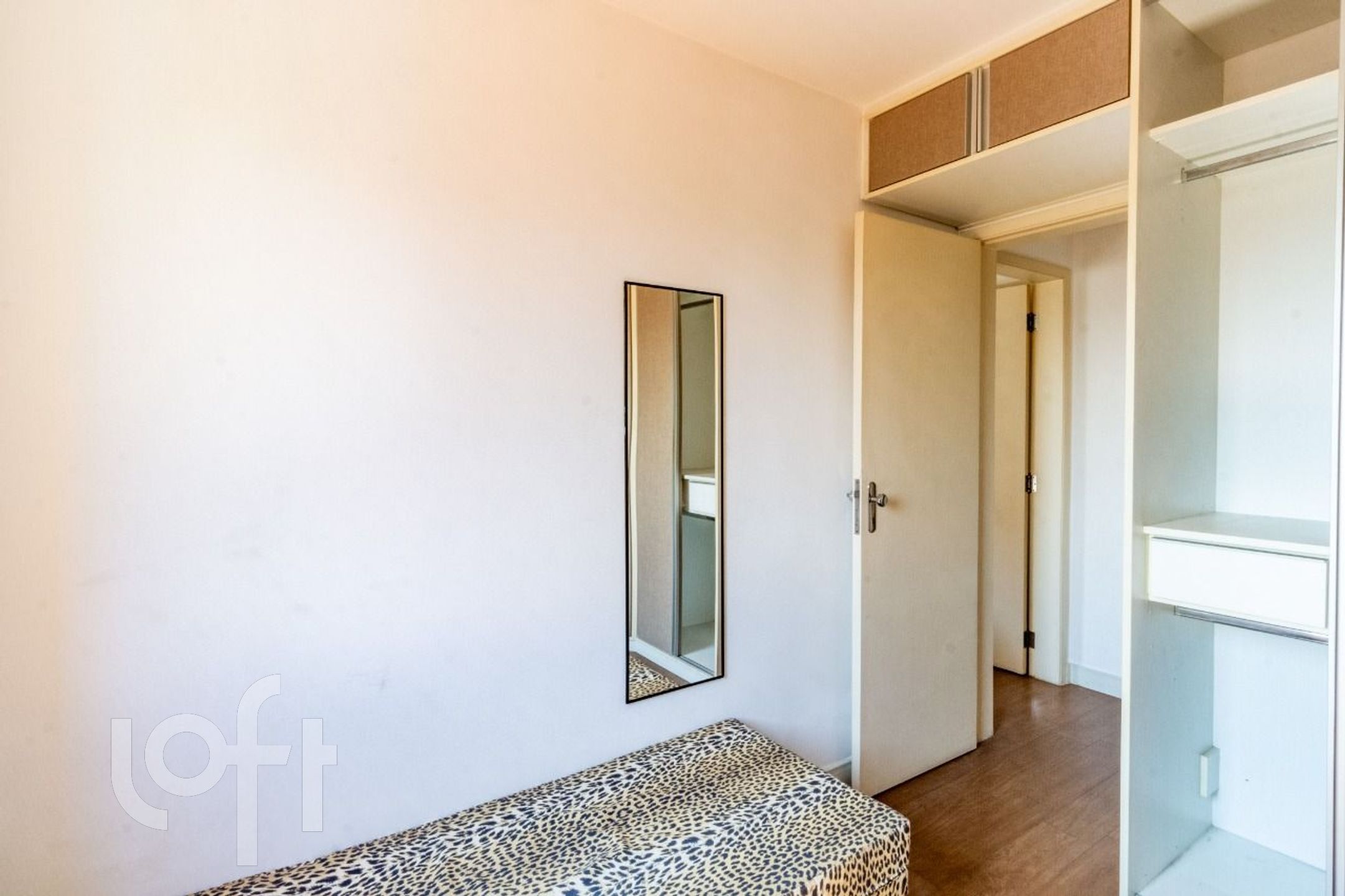 Apartamento à venda com 2 quartos, 62m² - Foto 15