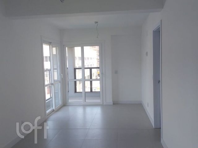 Apartamento com 65m², 2 dormitórios, 1 suíte, 1 vaga, Cidade Baixa em Porto Alegre