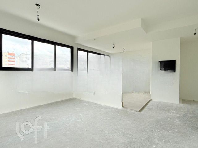 Apartamento com 65m², 2 dormitórios, 1 suíte, 1 vaga, Auxiliadora em Porto Alegre