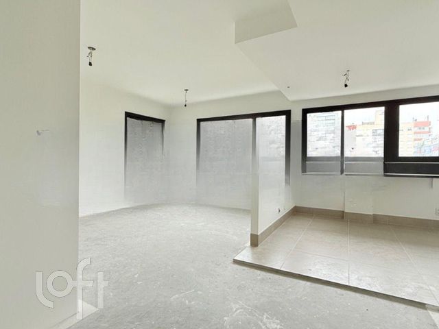 Apartamento com 65m², 2 dormitórios, 1 suíte, 1 vaga, Auxiliadora em Porto Alegre