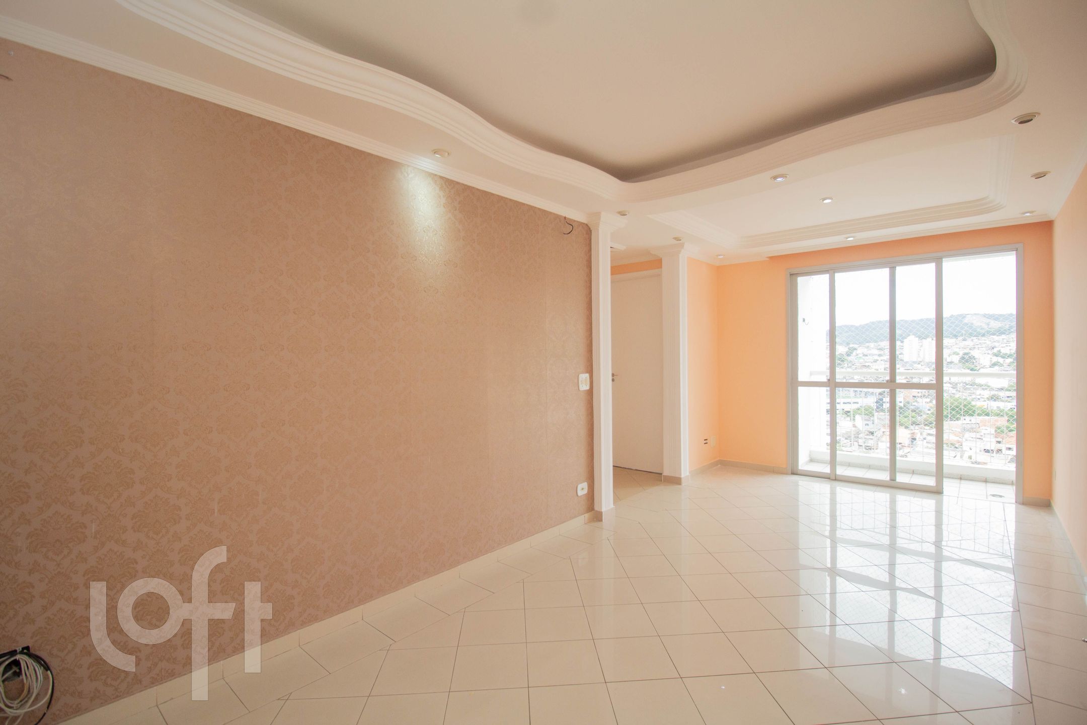 Apartamento à venda com 2 quartos, 63m² - Foto 1